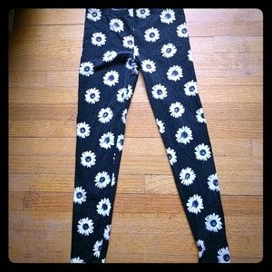 Cute Daisy Leggings